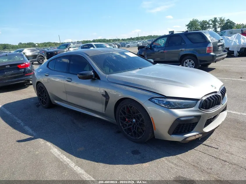 BMW M8 Gran Coupe Competition 2022