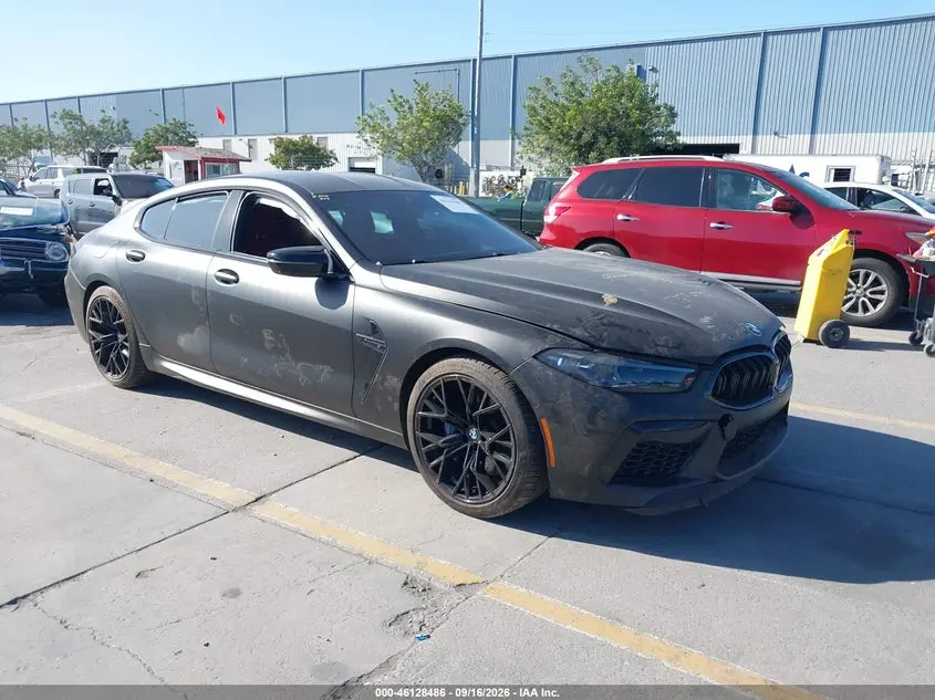 BMW M8 Gran Coupe 2021