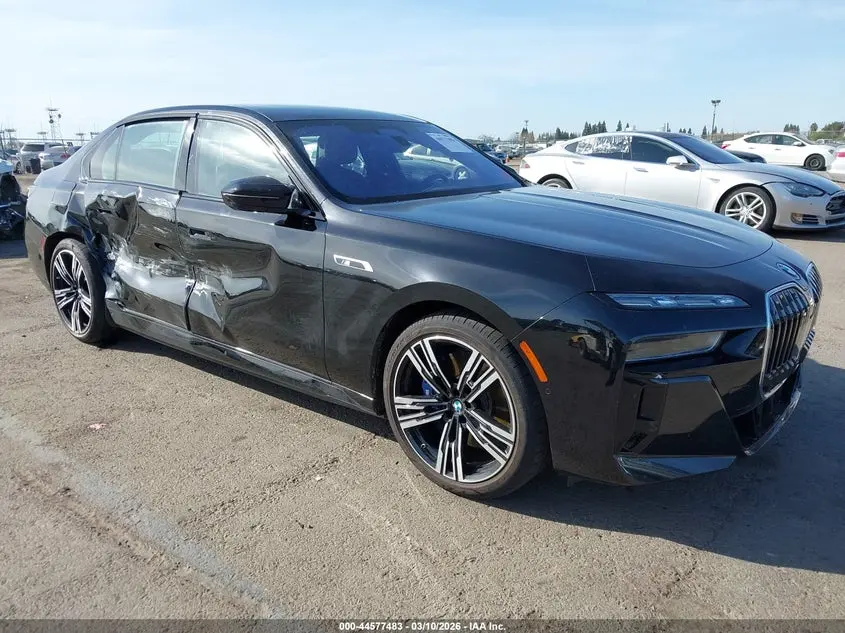 BMW I7 M70 2024
