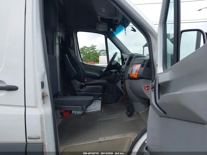 Mercedes-Benz Sprinter 2500 High Roof 2016
