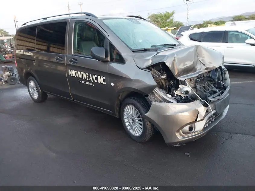Mercedes-Benz Metris 2020