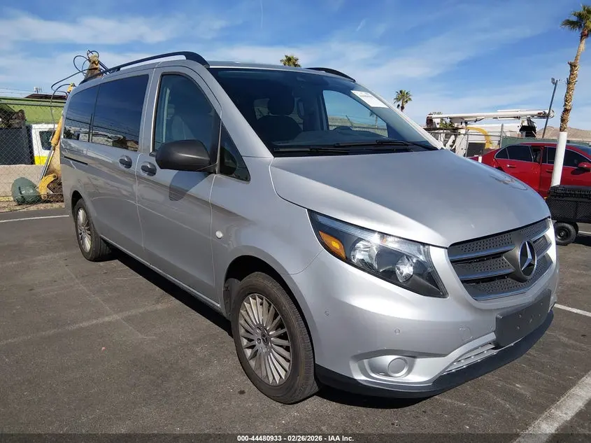 Mercedes-Benz Metris 2019
