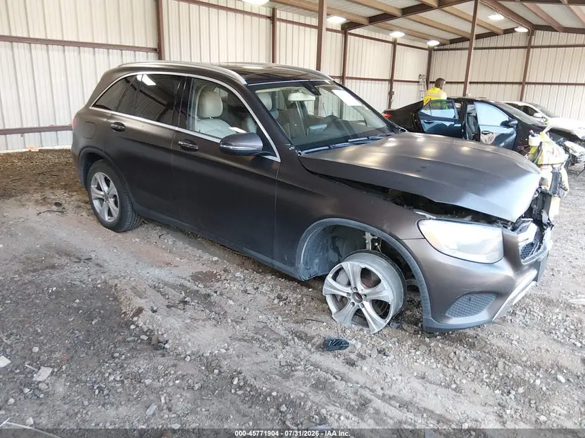 Mercedes-Benz Glc 300 2016