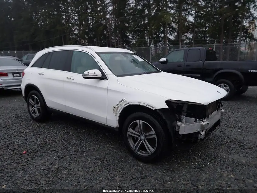 Mercedes-Benz Glc 300 2016