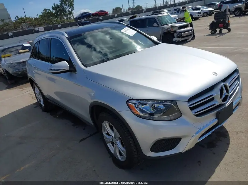Mercedes-Benz Glc 300 2016
