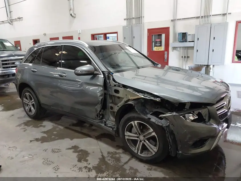 Mercedes-Benz Glc 300 4Matic 2017