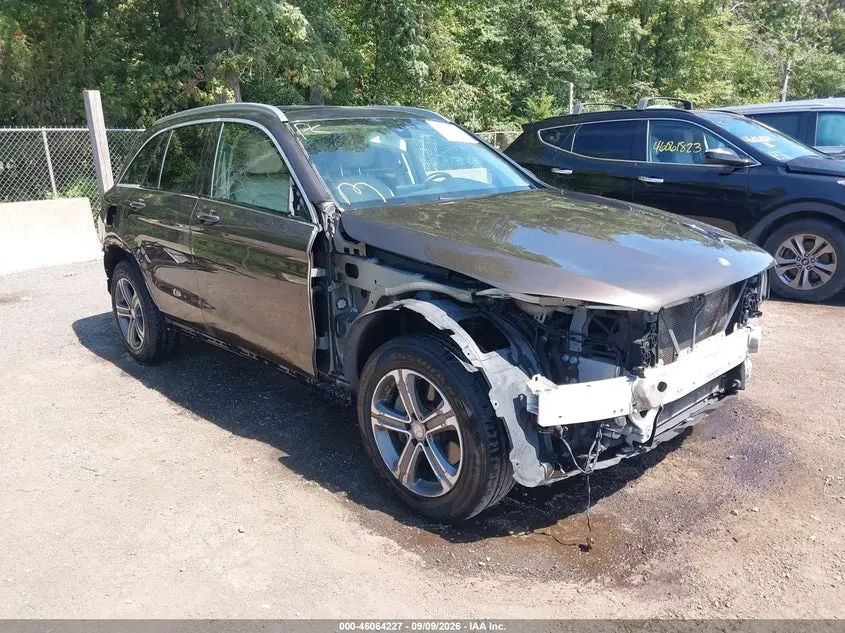 Mercedes-Benz Glc 300 4Matic 2016