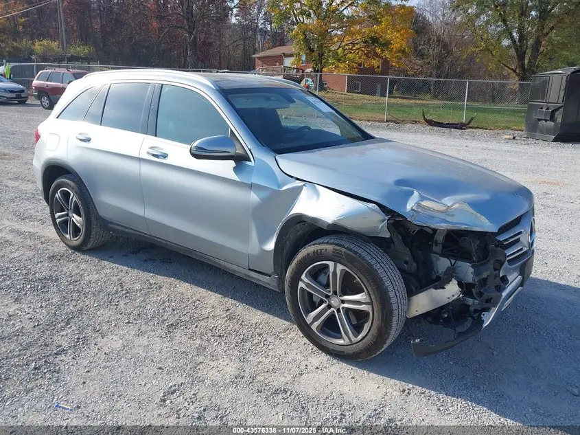 Mercedes-Benz Glc 300 4Matic 2016