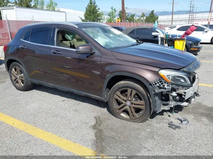 Mercedes-Benz Gla 250 2015