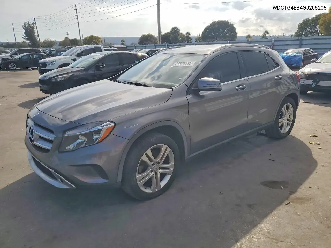 Mercedes-Benz Gla 250 2016
