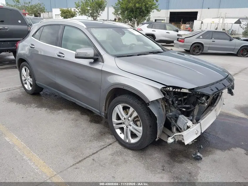 Mercedes-Benz Gla 250 4Matic 2015