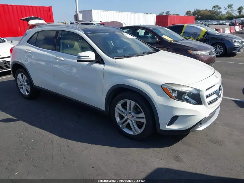 Mercedes-Benz Gla 250 4Matic 2015