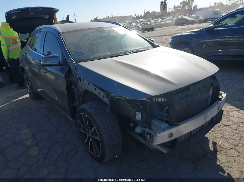 Mercedes-Benz Gla 250 4Matic 2015