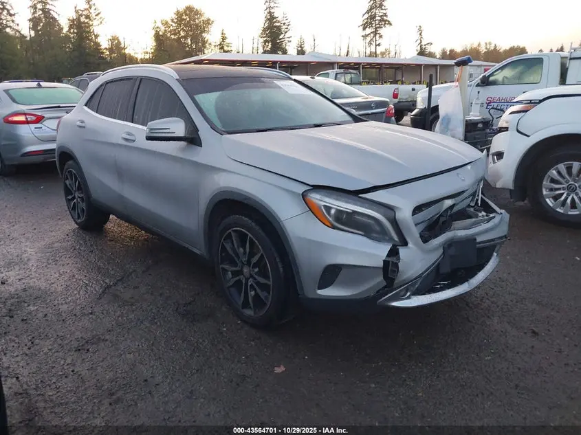 Mercedes-Benz Gla 250 4Matic 2015
