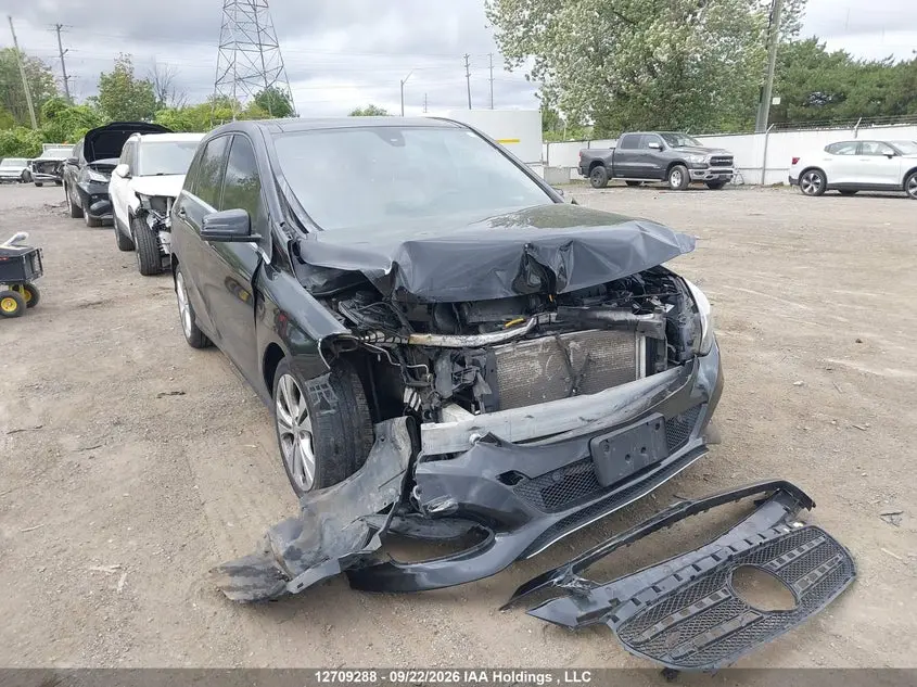 Mercedes-Benz B 250 4Matic 2015