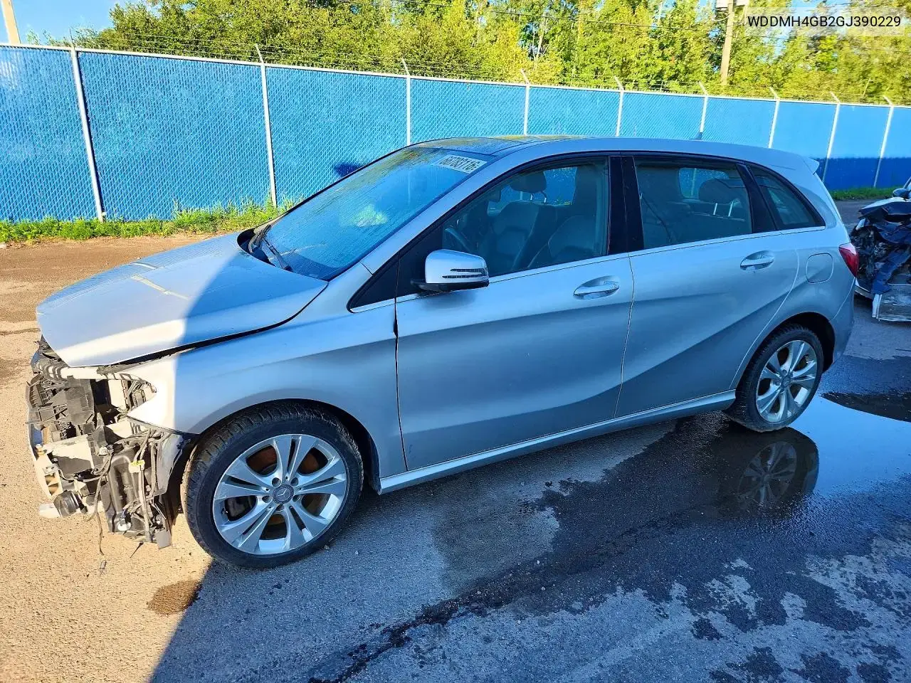 Mercedes-Benz B 250 4Matic 2016
