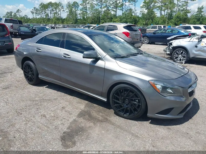 Mercedes-Benz Cla 250 2015
