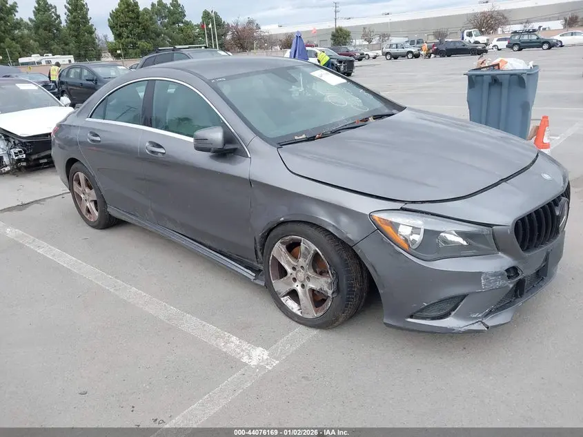 Mercedes-Benz Cla 250 2015