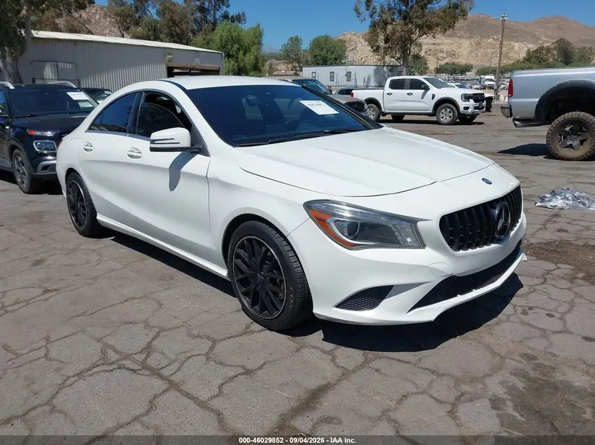 Mercedes-Benz Cla 250 2015