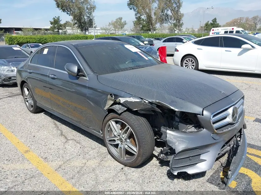 Mercedes-Benz E 300 2019