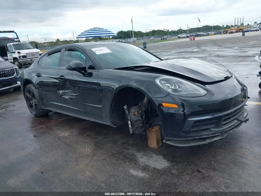 Porsche Panamera 4 2018