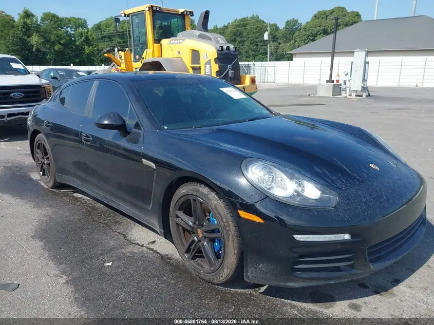 Porsche Panamera 4 2015