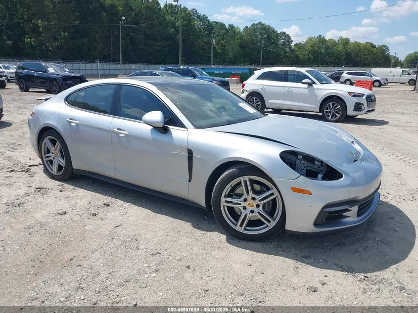 Porsche Panamera 4 2018