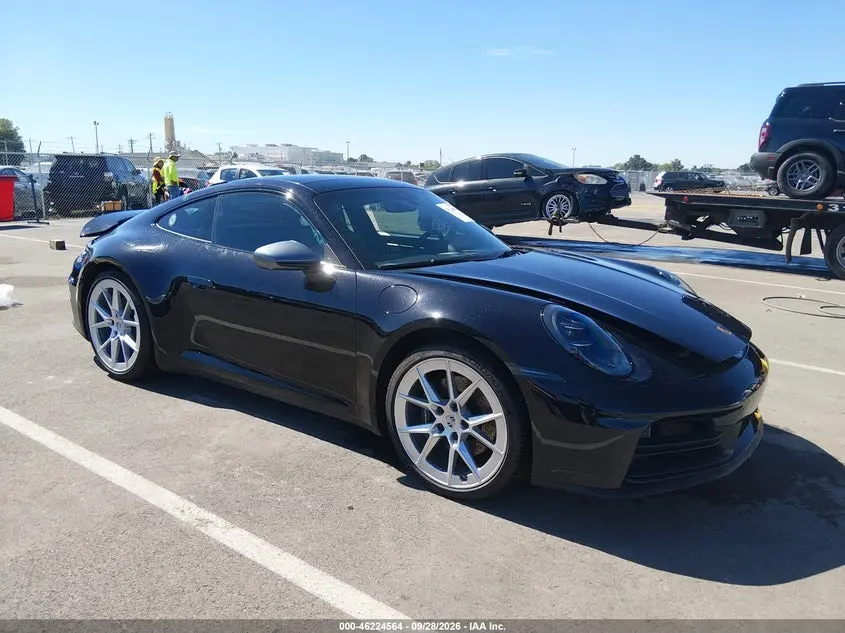 Porsche 911 Carrera/Carrera T 2025