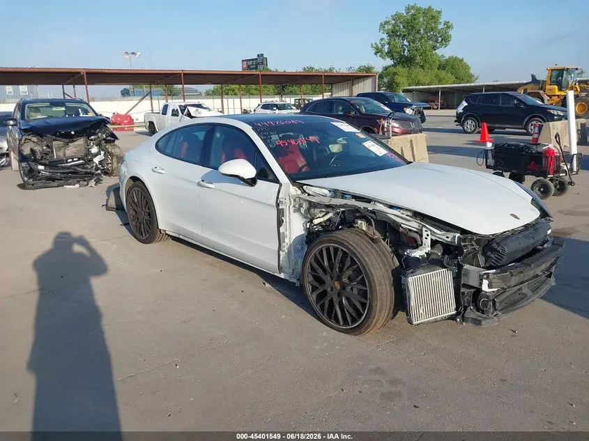 Porsche Panamera 4S 2017