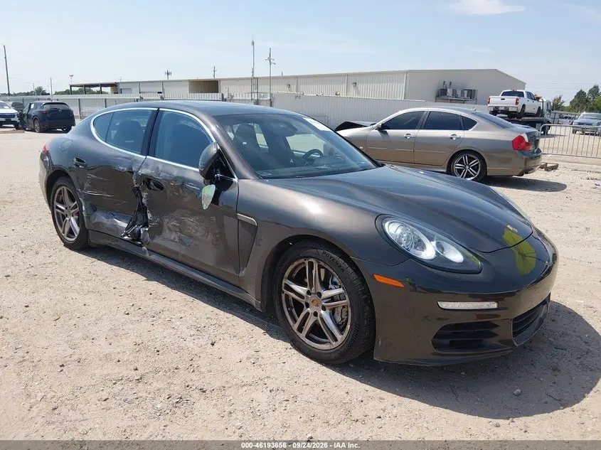 Porsche Panamera 4S/S 2015