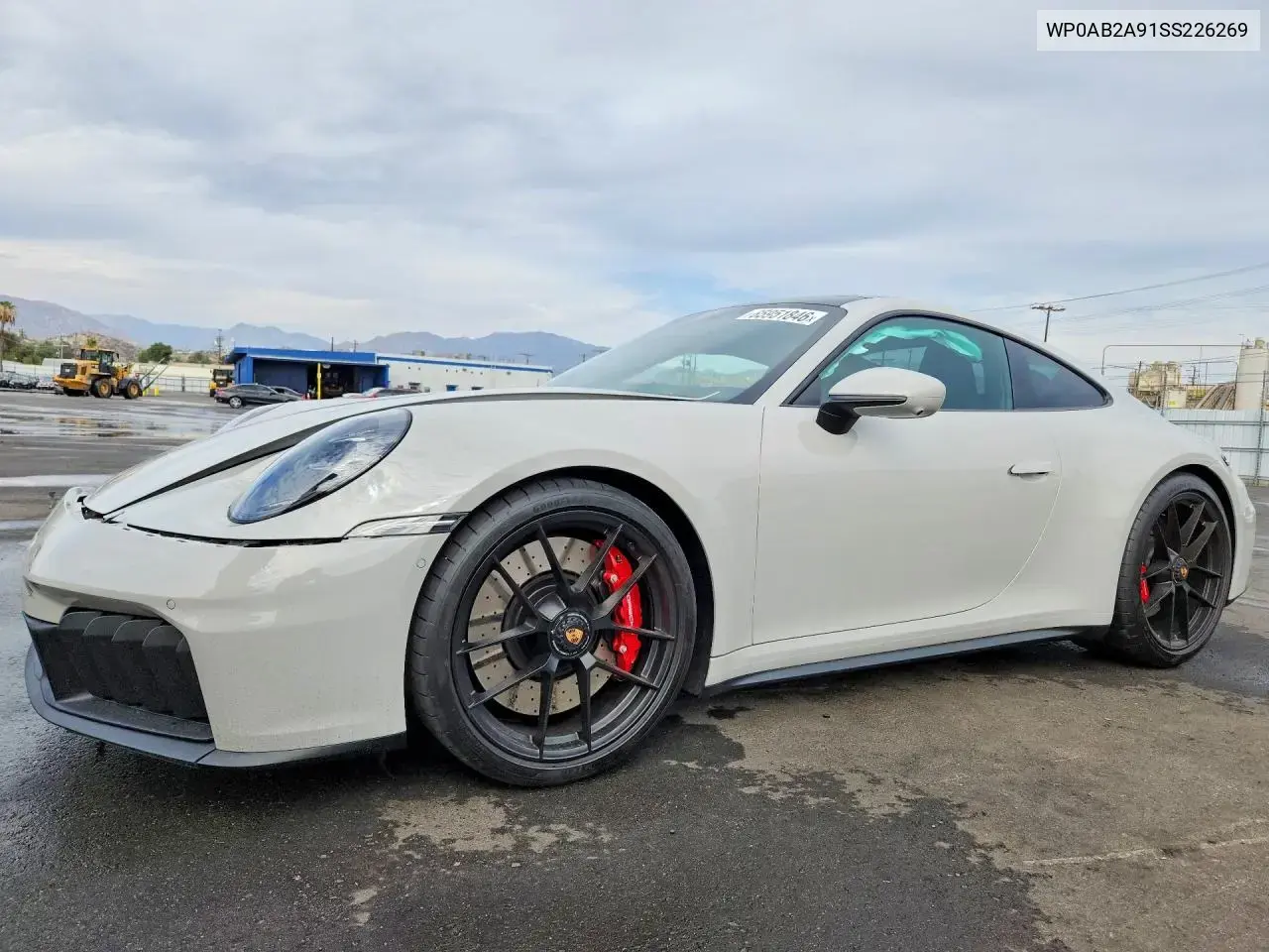 Porsche 911 Carrera Gts 2025
