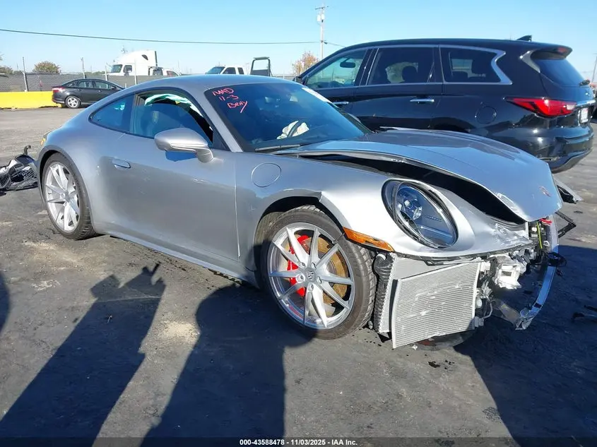 Porsche 911 Carrera 4 Gts/Carrera 4S/Carrera Gts/Carrera S/Dakar 2024