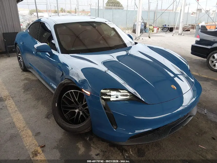 Porsche Taycan 4S 2024