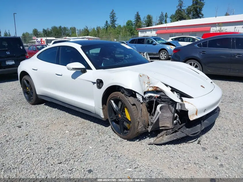 Porsche Taycan Turbo 2021