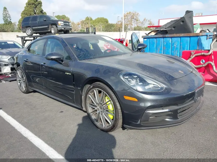Porsche Panamera E-Hybrid 4/4 10 Years Edition 2020
