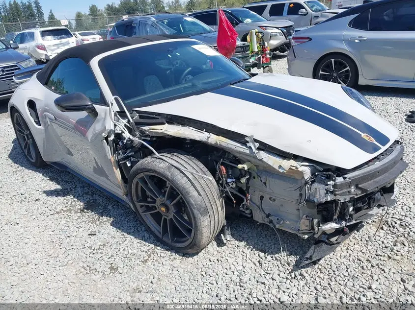 Porsche 911 Turbo Cabriolet/Turbo S Cabriolet 2025