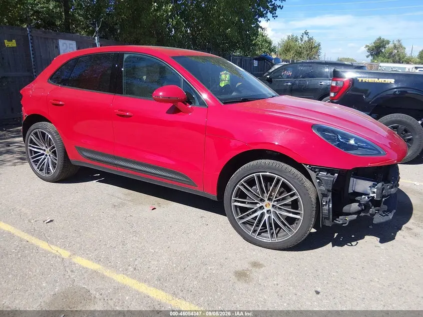 Porsche Macan T 2024