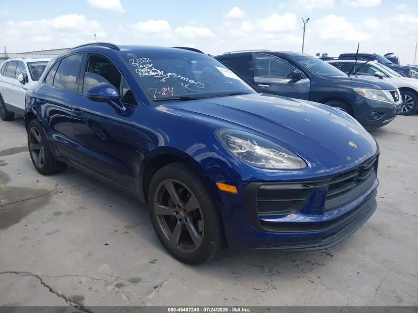 Porsche Macan T 2024