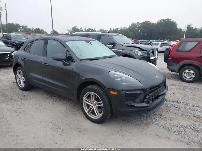 Porsche Macan T 2023