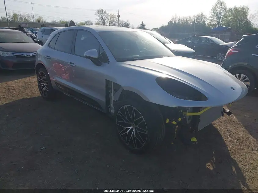 Porsche Macan T 2026