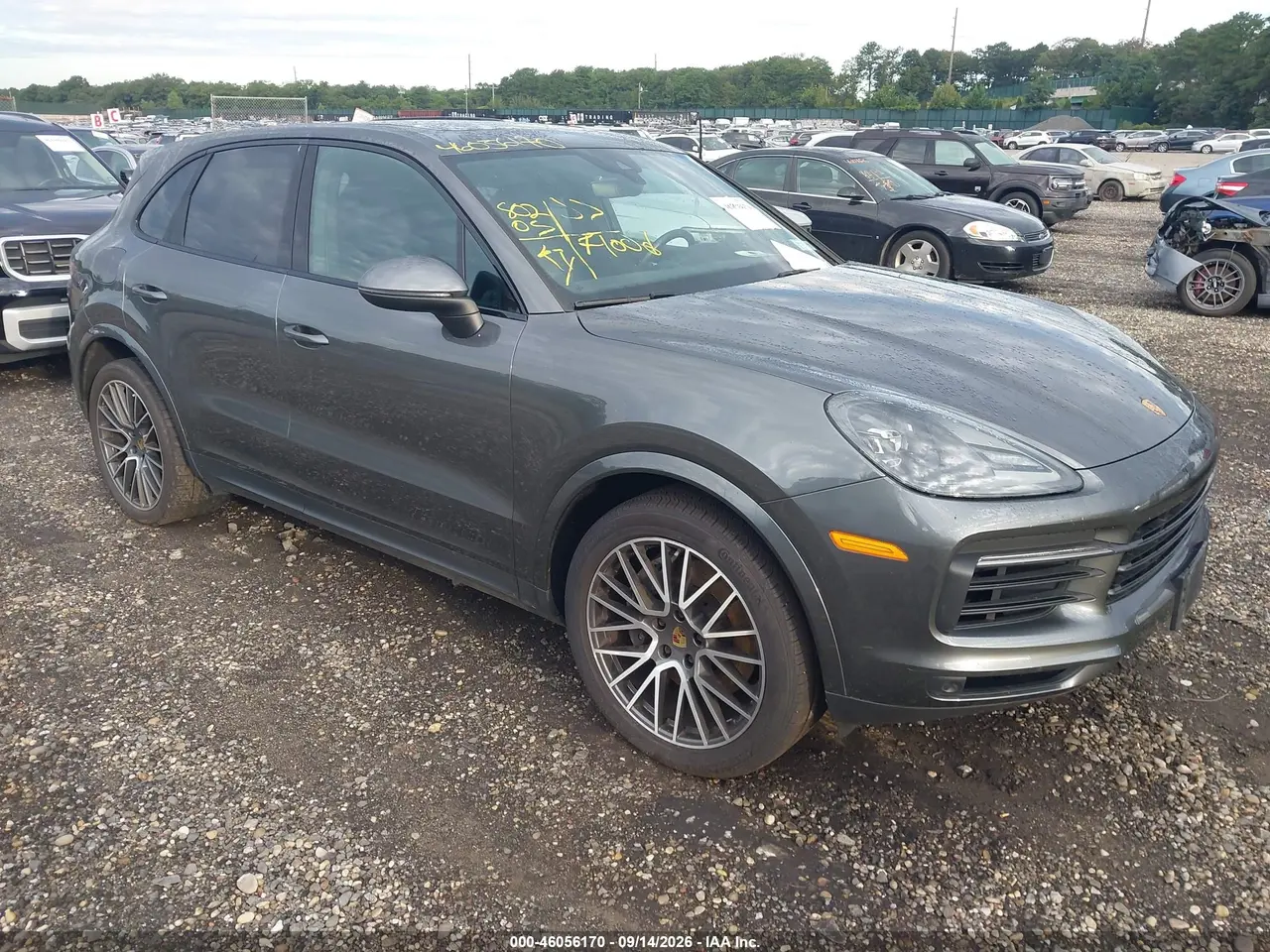 Porsche Cayenne 2021