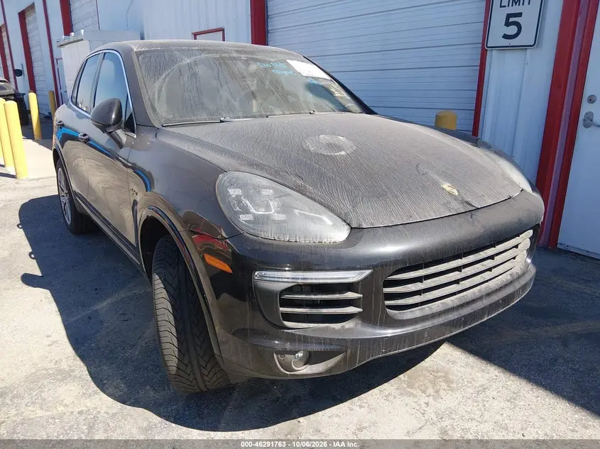Porsche Cayenne E-Hybrid S 2015