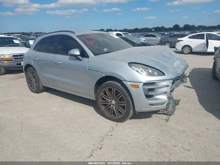 Porsche Macan Turbo 2015