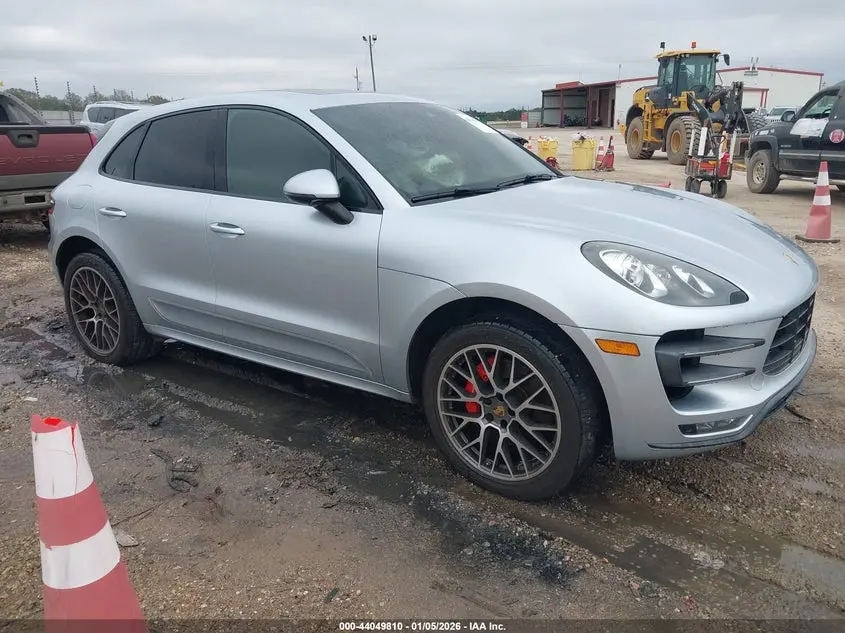 Porsche Macan Turbo 2015