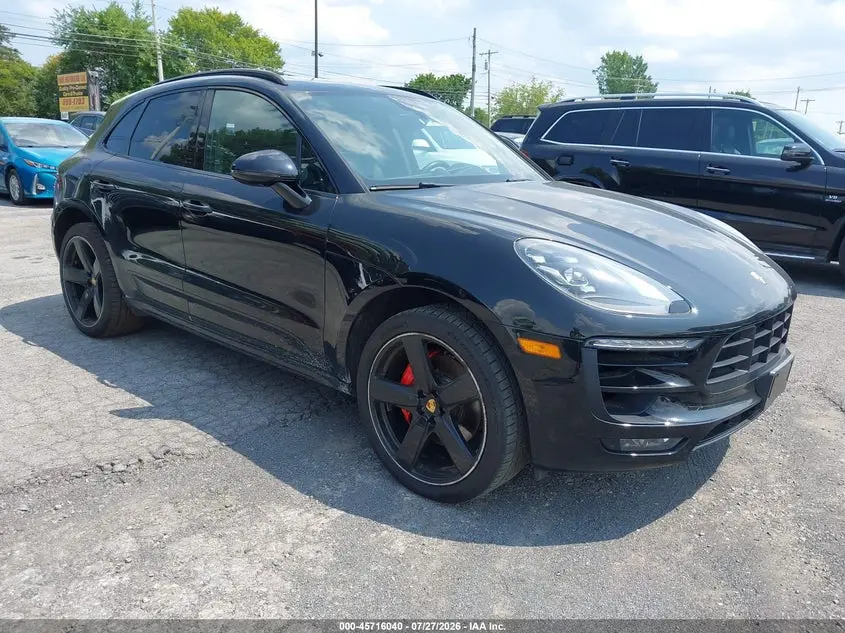 Porsche Macan Gts 2017