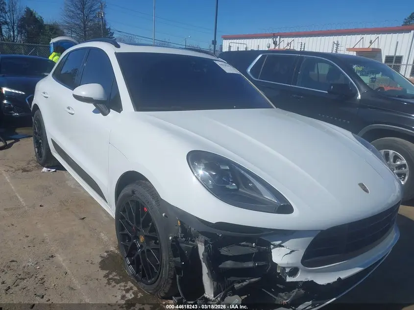 Porsche Macan Gts 2018