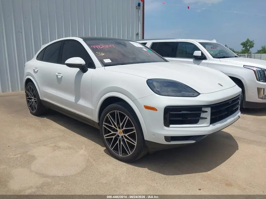 Porsche Cayenne Coupe 2025