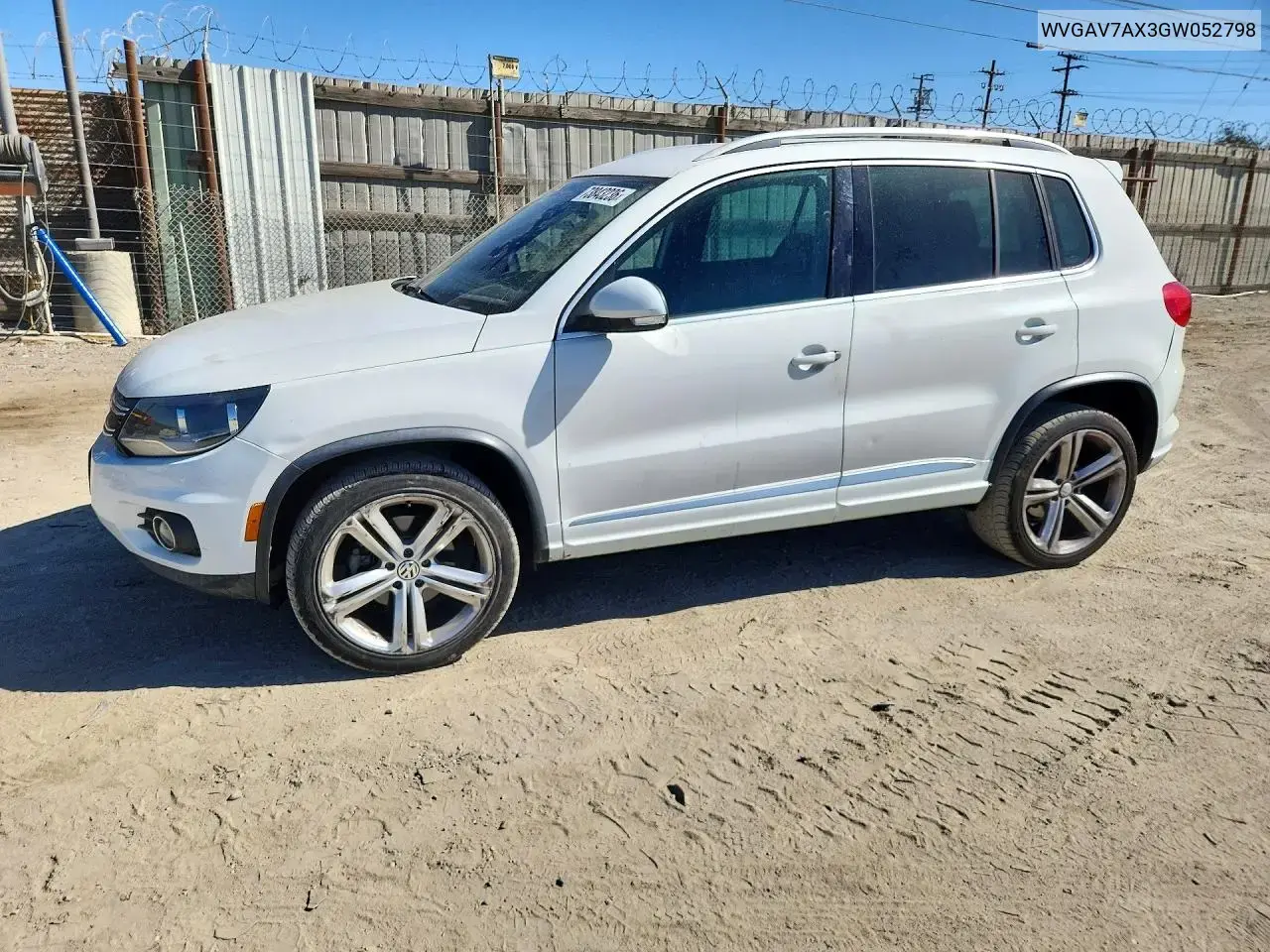 Volkswagen Tiguan S 2016