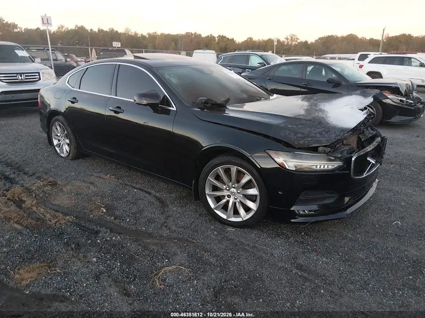 Volvo S90 T6 Momentum 2017