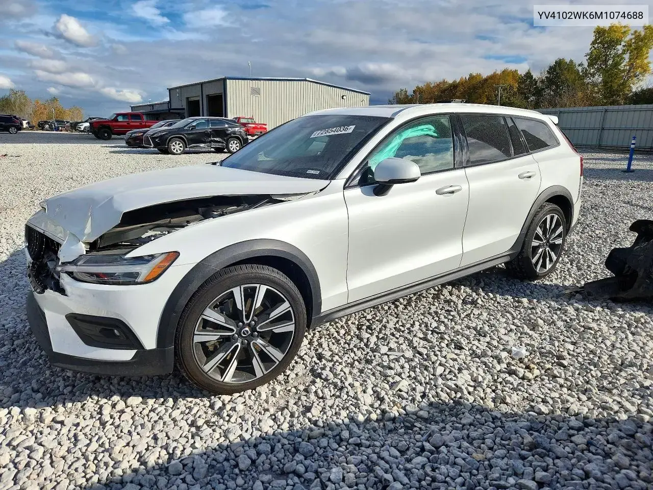 Volvo V60 Cross Country T5 Momentum 2021